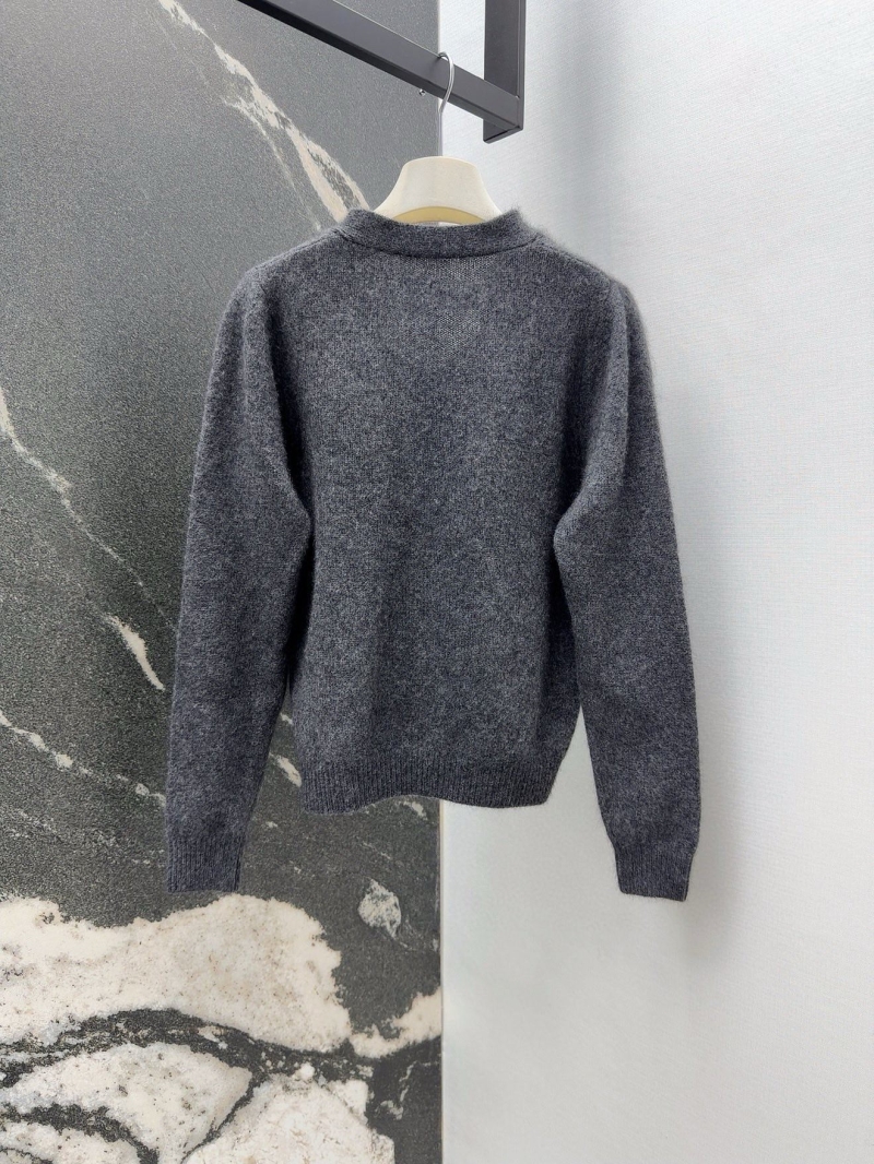 chr1st1an D10r sweaters